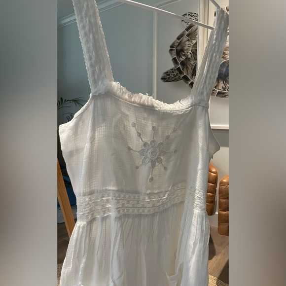 Brand: LoveShackFancy Size:6 Colour: White - Picture 3 of 6